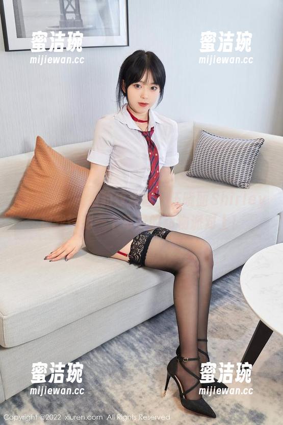 秀人网-伍晓丽Shirley 秀人网 - 一组豹纹套图,伍晓丽Shirley把我带到一个奇异的动物派对上!