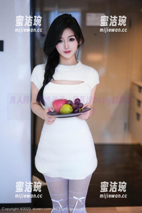 秀人网-周慕汐baby 秀人网 - 漫步沙滩:周慕汐baby的游泳时光与美图图包