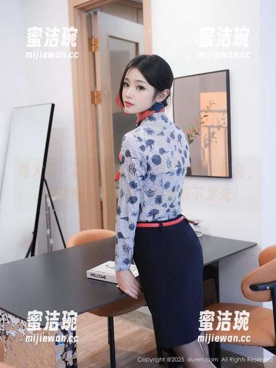 秀人网-林乐一 秀人网 - 试试看林乐一的“纯白”作品,满满的杂货铺在白色背景下发光