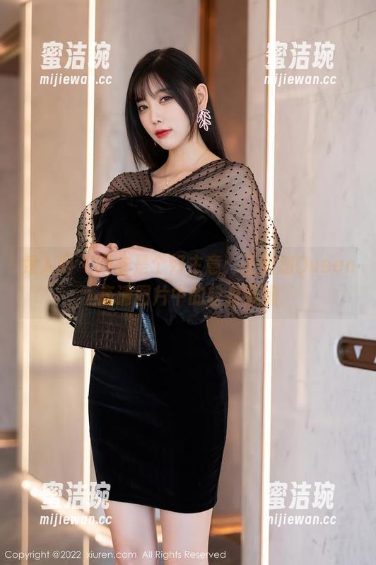 秀人网-王婉悠Queen 秀人网 - 睡衣是个好主意:王婉悠Queen高清图片中的轻松妩媚