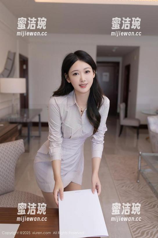 秀人网-赵惟依coco 秀人网 - 赵惟依coco的旗袍,放在网盘里下载得快不快?