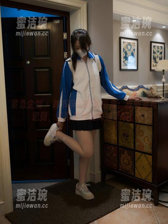 紧急企划 - 林书辞的教室图集：再如果再迟到，我可是要挂牌娘了哦！