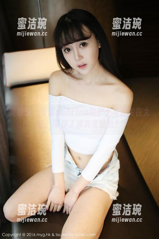 美媛馆 - 许诺sabrina的护士写真实在太酷，带你了解真实的我？