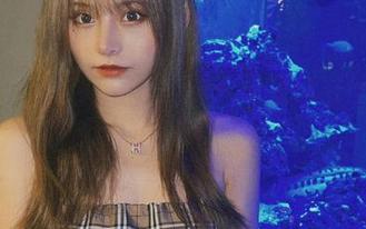 芊芊酱w的女仆套图——这是你未曾设想过的‘分享’。