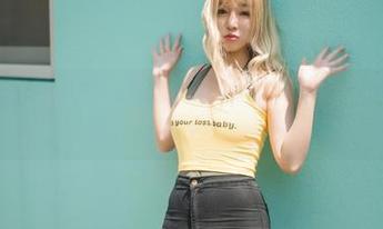 菠萝社 – 发现了图库中的柳侑绮Sevenbaby，七宝写真里的小细节总能戳中我的好奇心