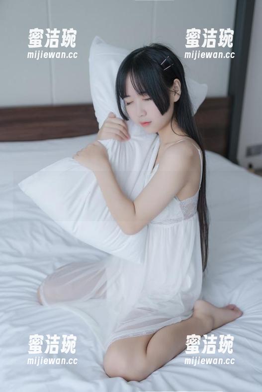 图集中藏着萌芽儿o0的邻家小恶魔，衣橱打开都是惊喜！但别渴望太多无圣光哦
