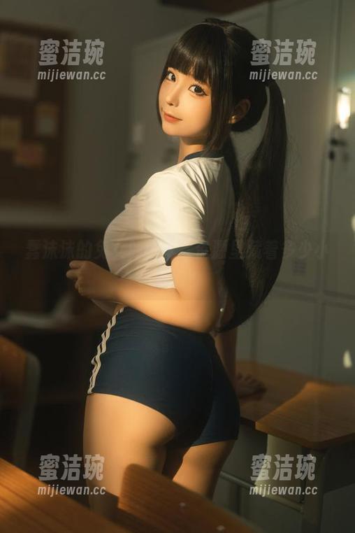蠢沫沫 蠢沫沫的兔女郎cos,资源里藏着多少小心思?