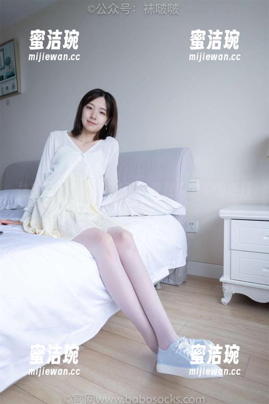 袜啵啵-小甜豆 袜啵啵 - 精选小甜豆:双双人字拖的夏日随想