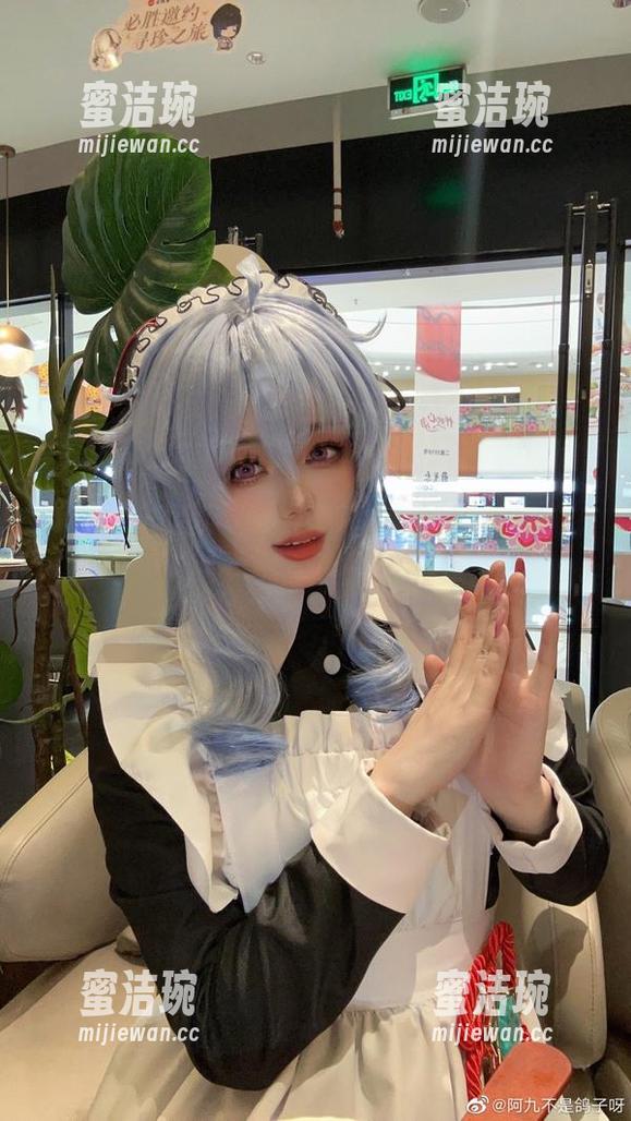 船长阿九从不咕咕来报到，带上COS的碧蓝航线图包，别让风浪票！