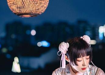 阿包也是兔娘图集集中发布，奶牛的日常，真让人捧腹。