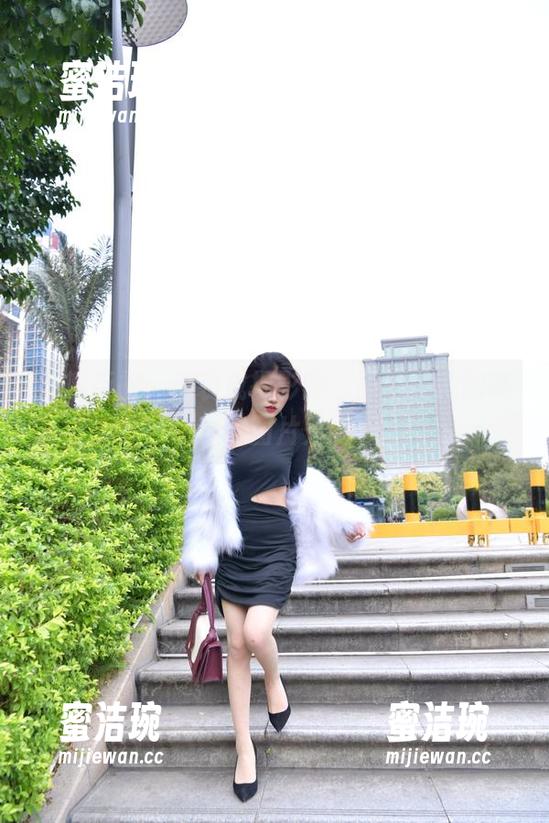 魔镜街拍 魔镜街拍:伪装成摄影师,偶遇美腿的私房图片秀