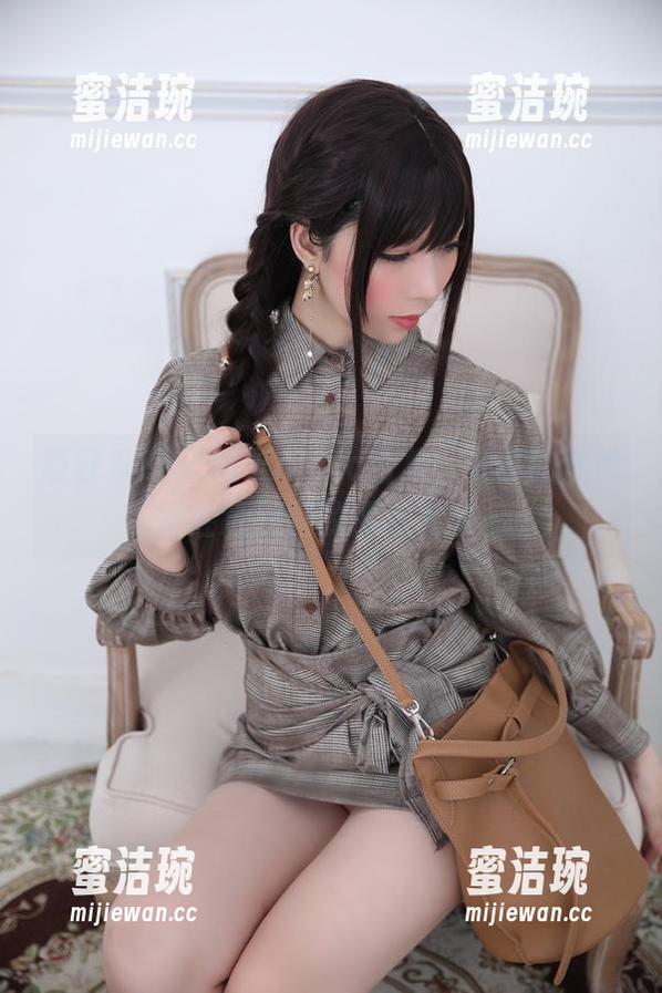 鹿野希 鹿野希2023年Fantia合集,分享的是她不经意流露的那点气息。